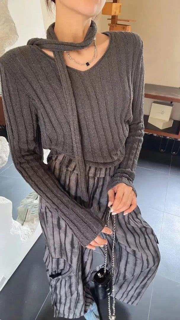 Scarf knitwear