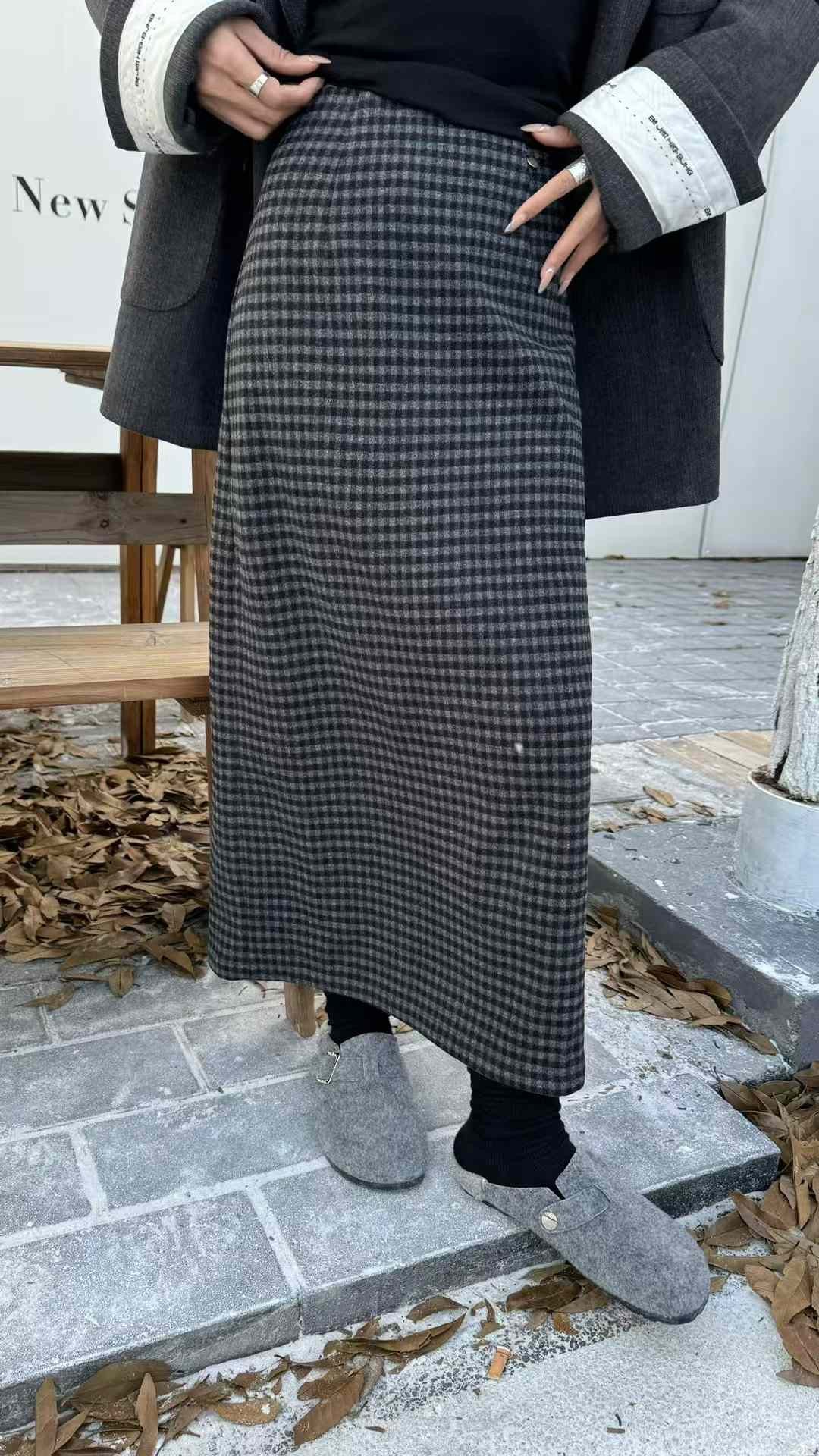 Plaid skirt