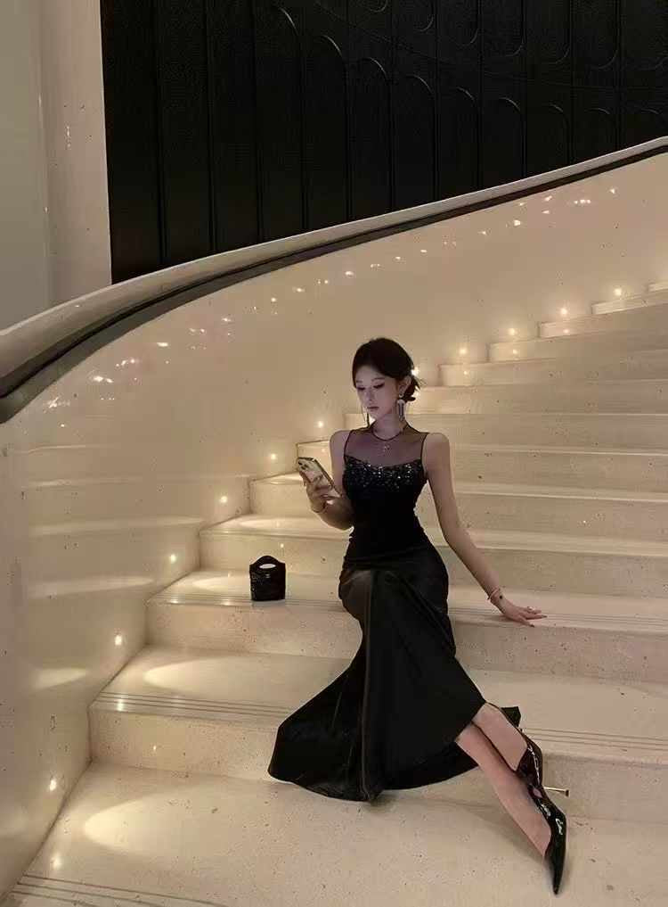 Tulle shoulder strap dress