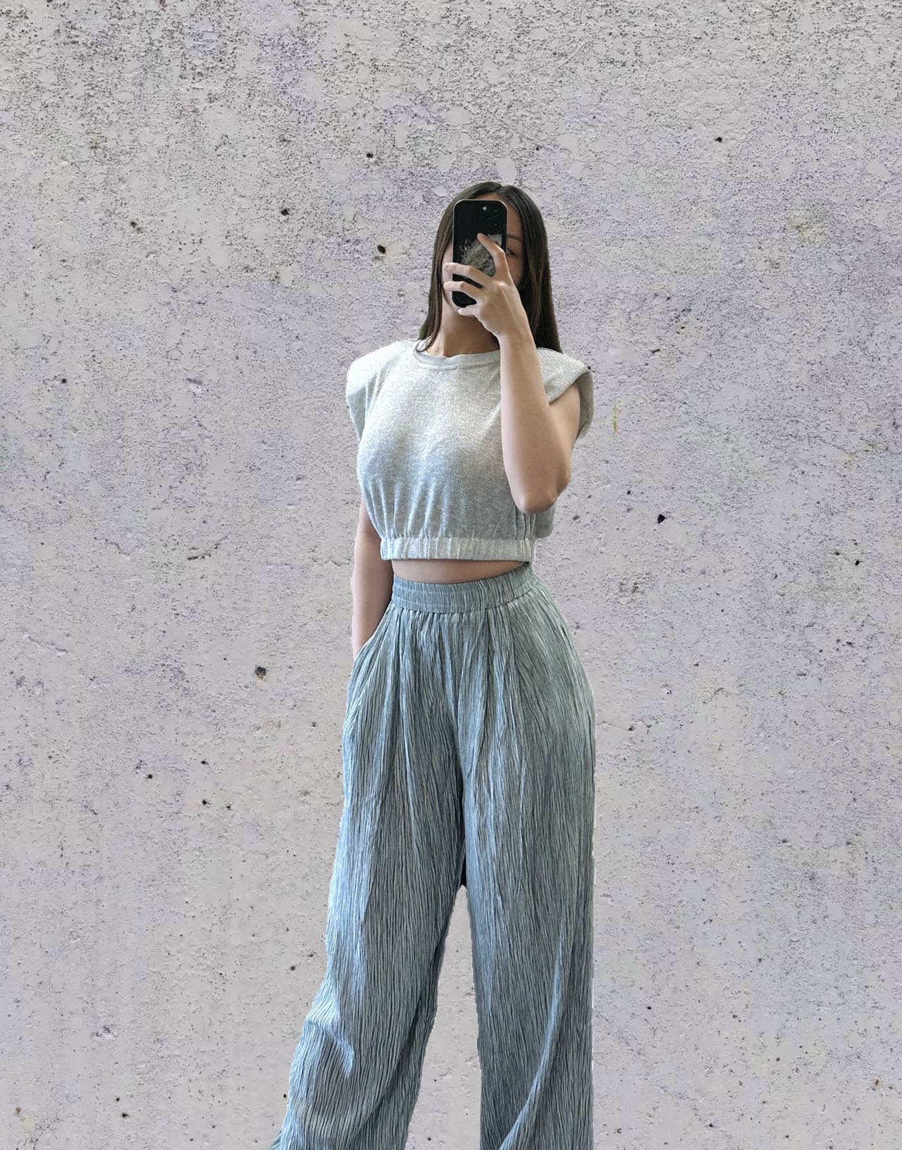 Vertical pleated straight-leg wide-leg pants