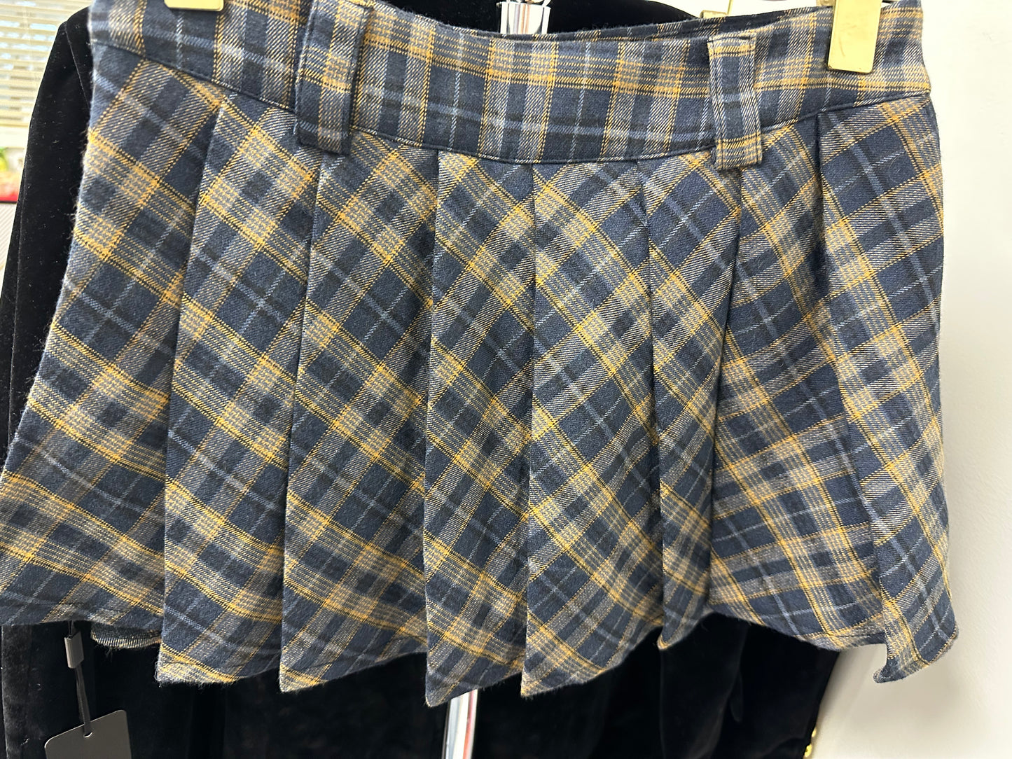 MS plaid skirt
