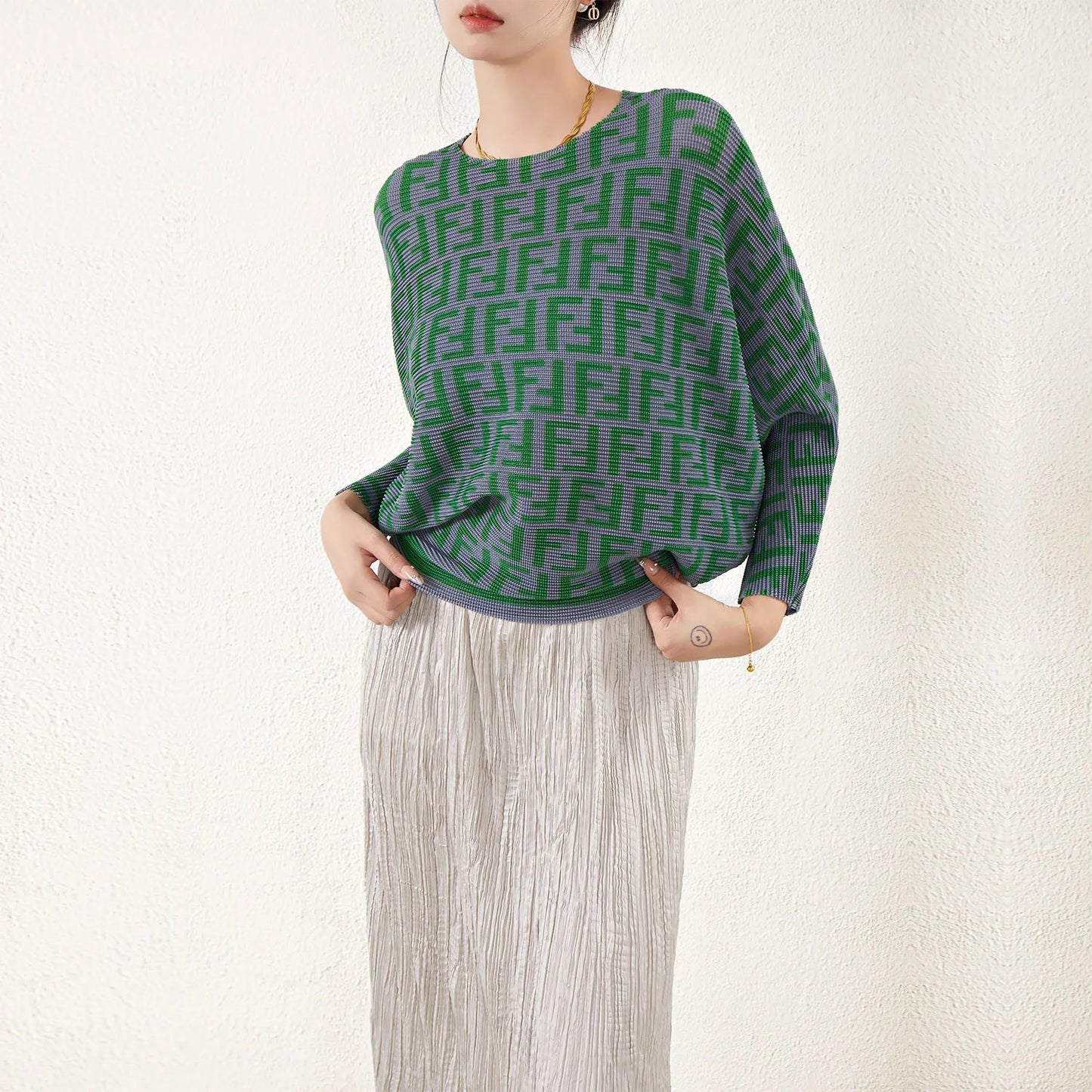 ISSEY MIYAKE LETTER TOP