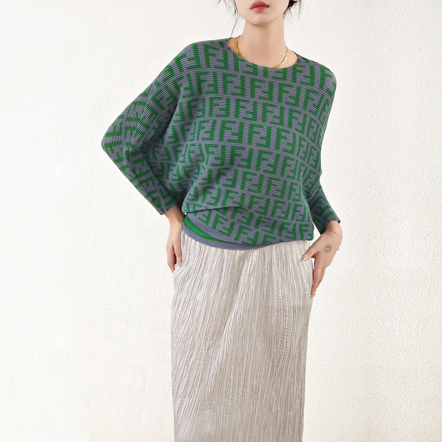ISSEY MIYAKE LETTER TOP