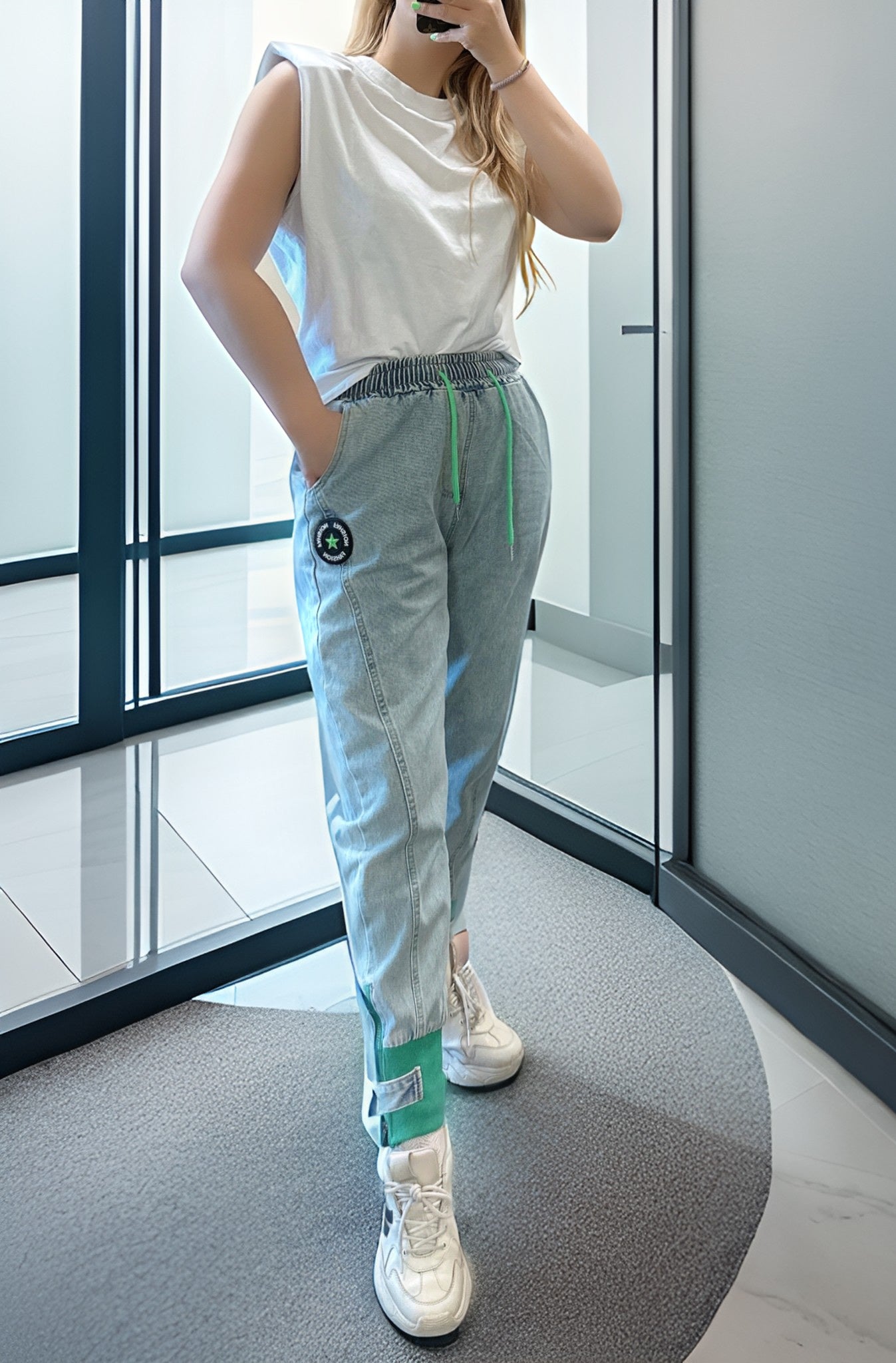 Narrow leg jeans