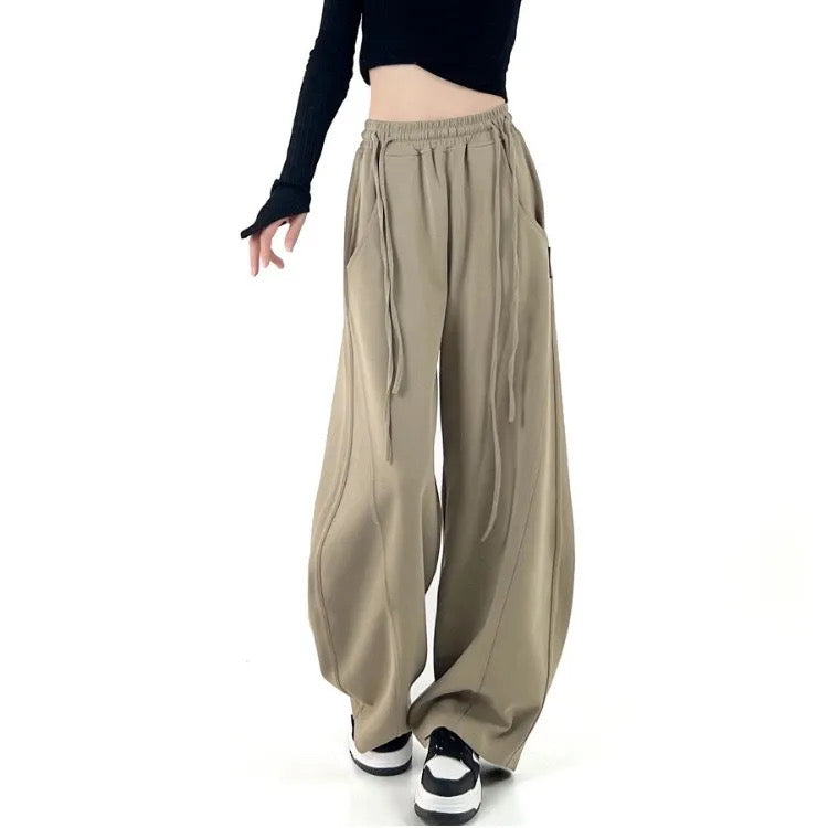 Sling sports pants