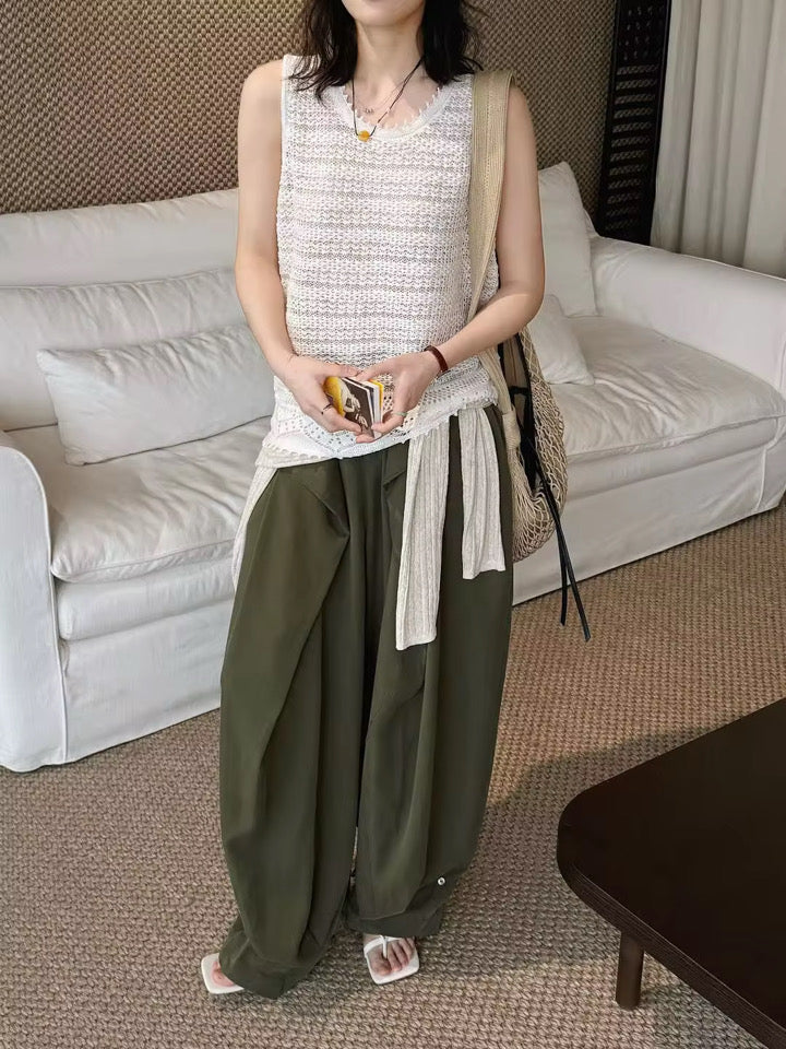 Wide-leg pants