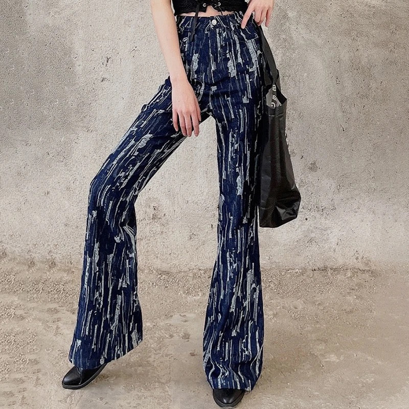 flared hook jeans