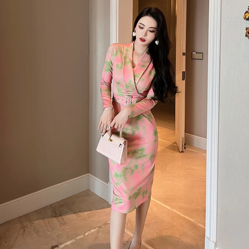 V-neck printed dress