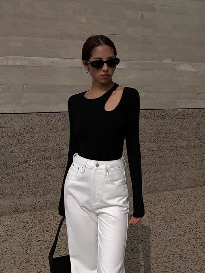long-sleeved T-shirt